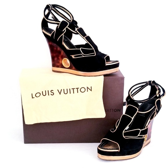 Louis Vuitton Runway Limited Edition Black Wedge - Picture 2 of 5